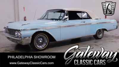 1962 Ford Galaxie Sunliner
