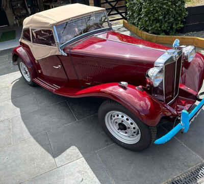 MG TD 1950 Left Hand Drive, Full Restoration, New tyres, New hood & Tonneau cover
