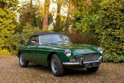 1971 MGB Roadster in British Racing Green - Outstanding no expense spared!